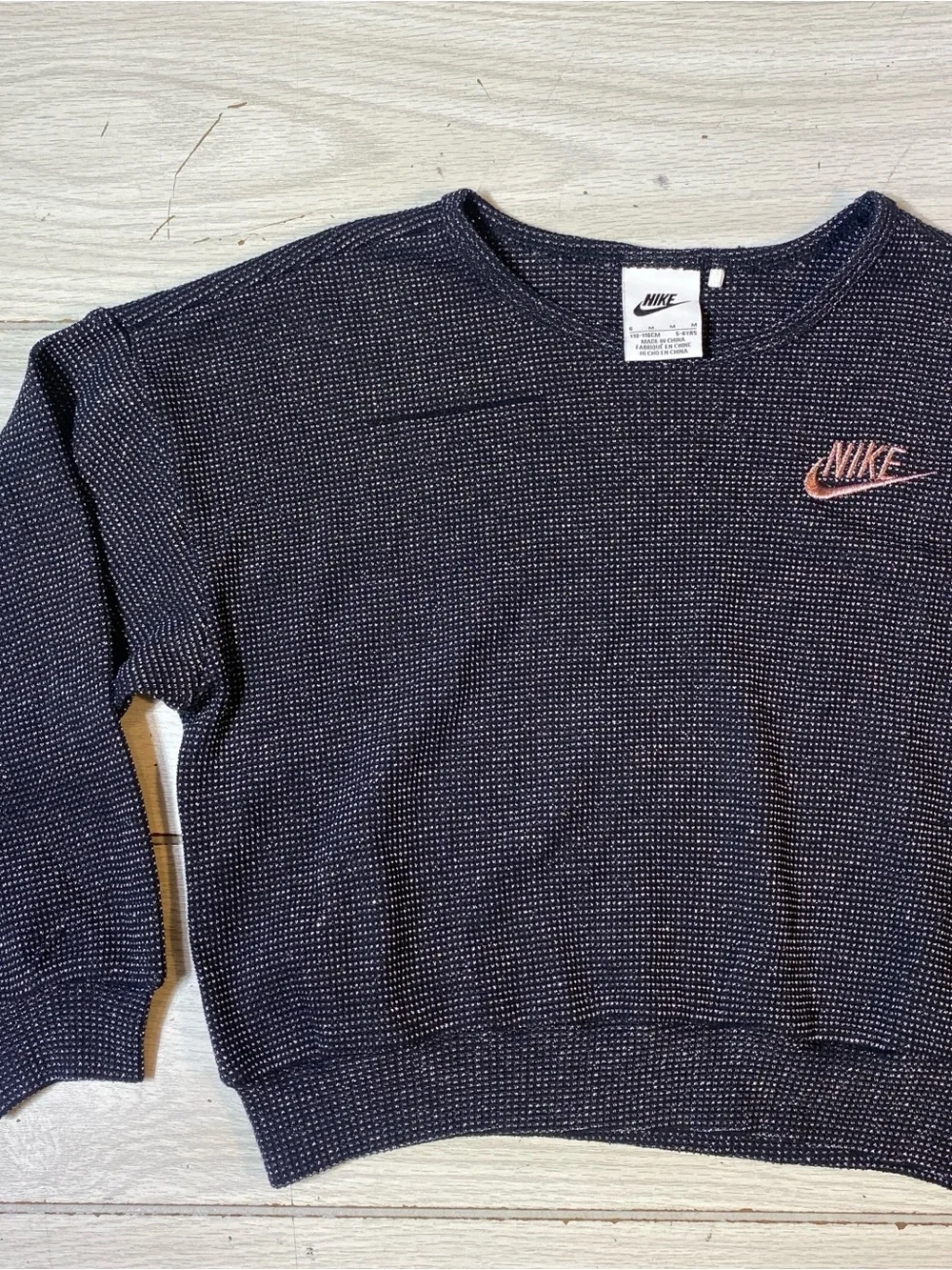 Nike Girls Sparkle Knit Sweatshirt Size M 5-6 YRS Black Silver Pullover NWOT